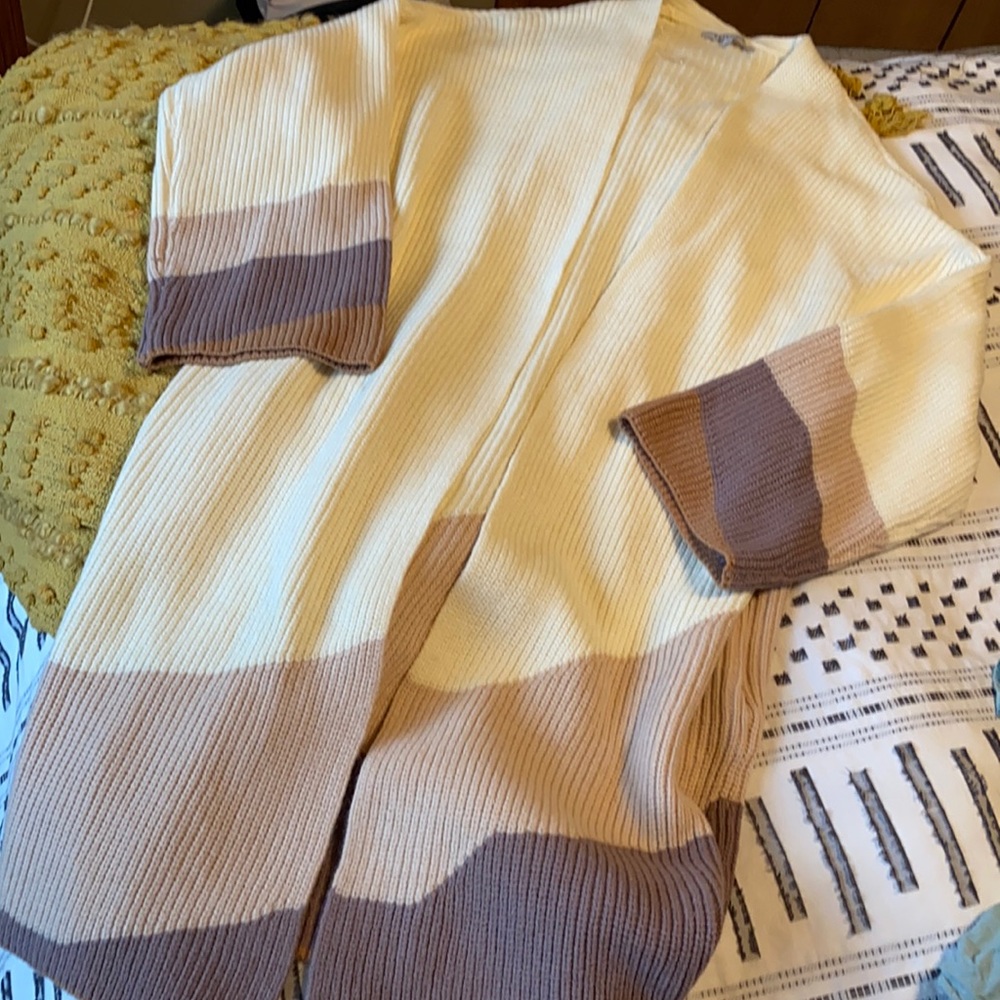 Women’s Sweater Cardigan